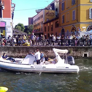 Art Navigli 4*, Mediolan Włochy